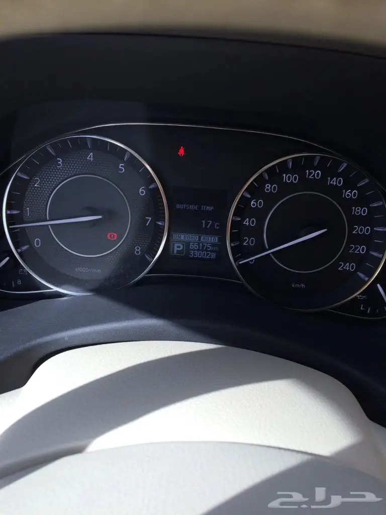 للبيع جيب نيسان بترول 2015  (image 9)