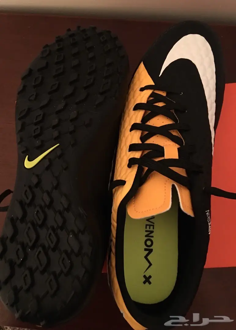 جزمة كورة نايك اصلية جديدة مقاس 42.5  (image 1)