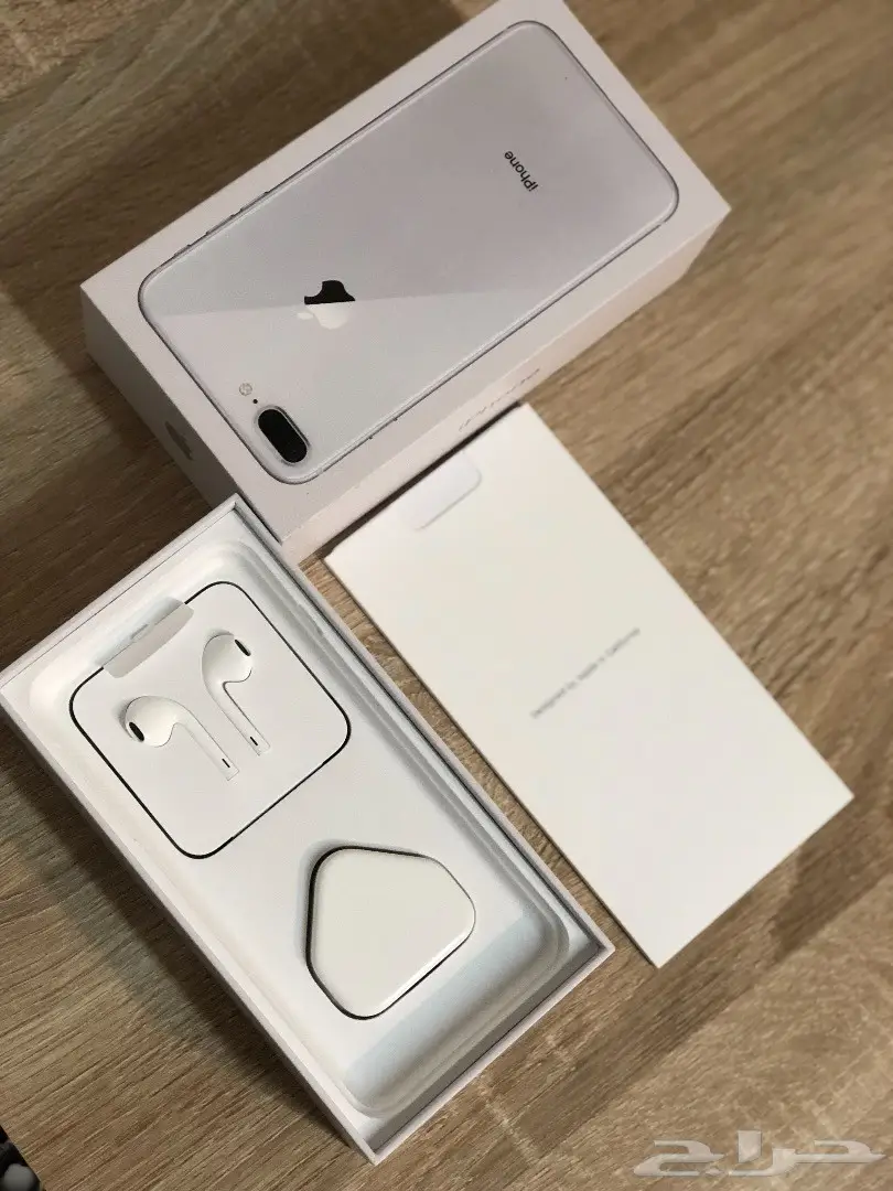ايفون 8 بلص 64 جيجا