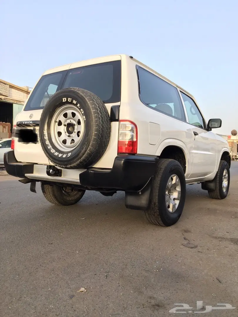 للبيع سفاري ربع 2004 (image 3)