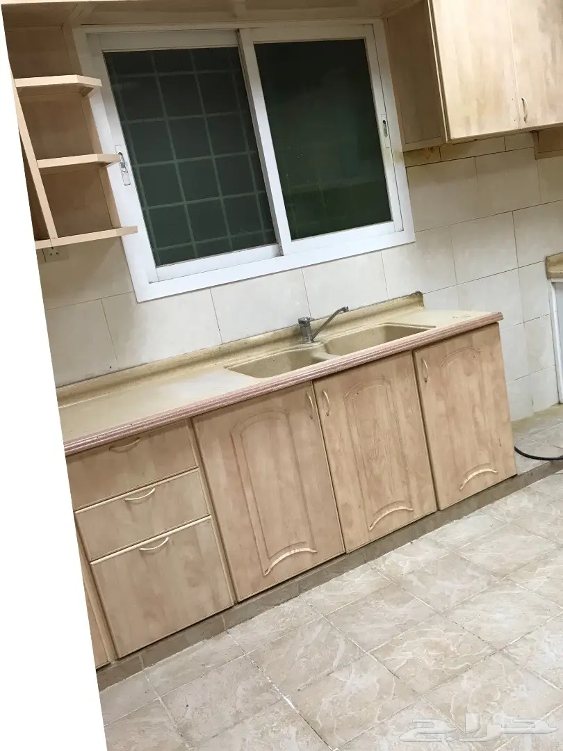 مطبخ نظيف وبحاله سليمه (image 3)