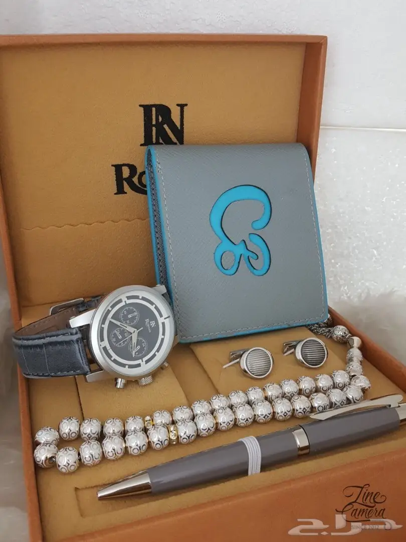 أطقم رجاليه ضمان سنه ضد الماء ب150 ريال (image 4)