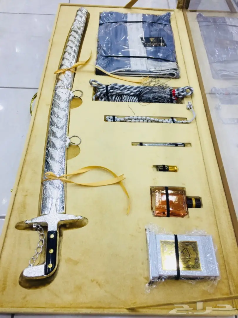 طقم هدية يجمل بسعر أجمل شاهد الصور 