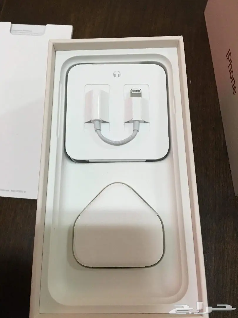 للبيع جوال ايفون 8 العادي اخو الجديد (image 4)