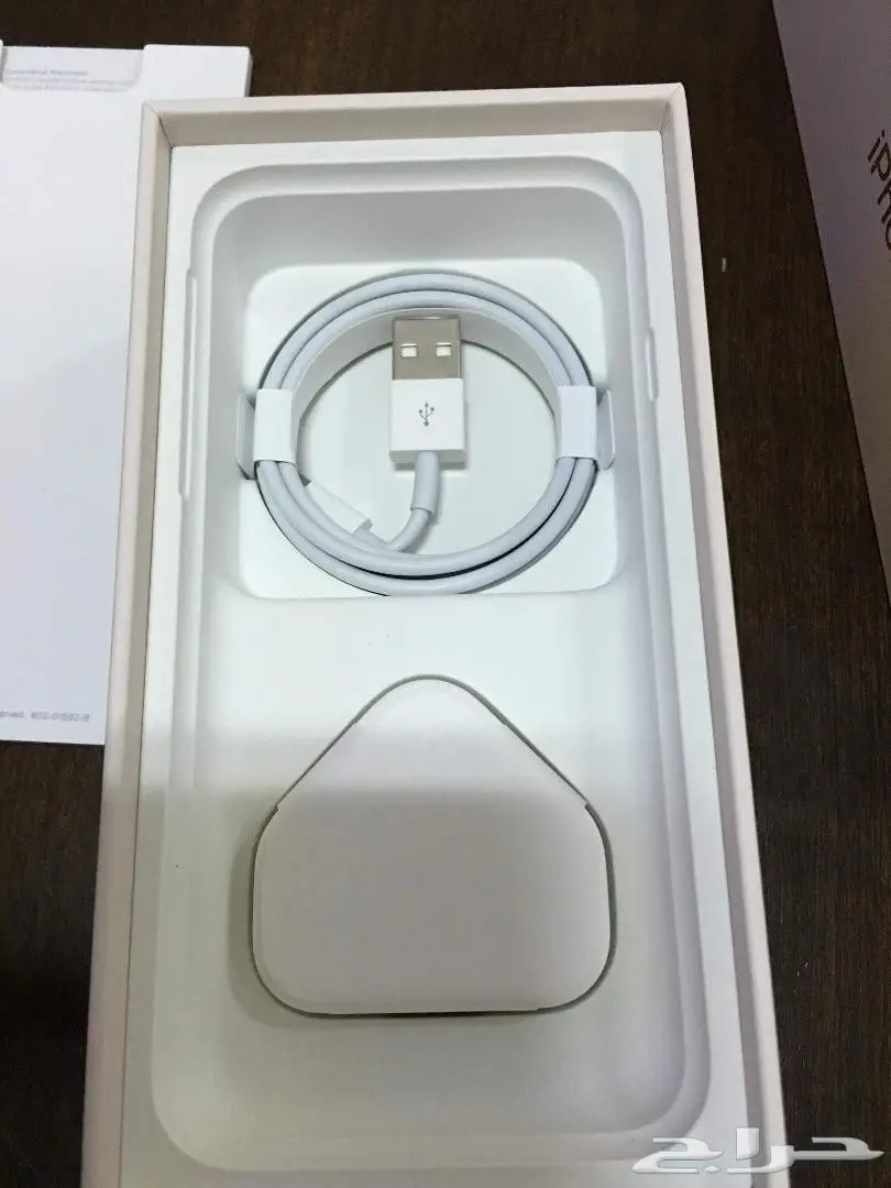 للبيع جوال ايفون 8 العادي اخو الجديد (image 5)