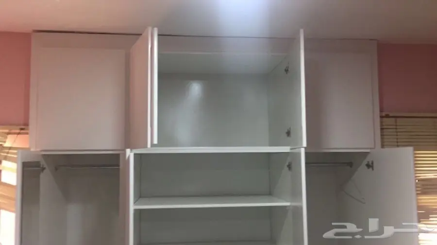 دولاب ملابس خشب