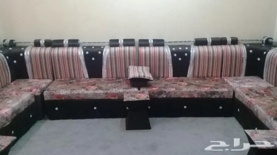 طقمين كنب بسعر مغري (image 1)