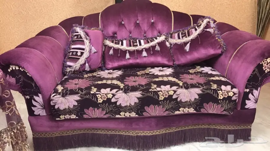 للبيع طقم كنب كلاسيكي نظيف اللون موف - الطائف (image 3)