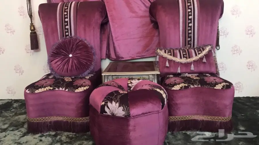 للبيع طقم كنب كلاسيكي نظيف اللون موف - الطائف (image 8)