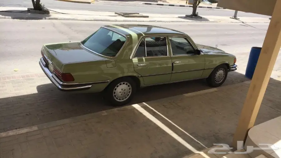 للبيع مرسيدس 1979