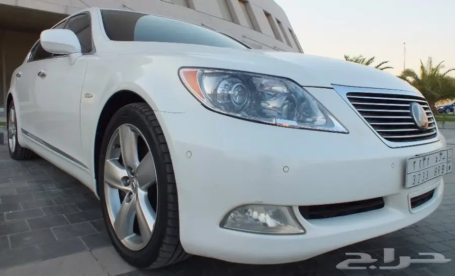 لكزس LS460L فل كامل سعودي 2008 VIP حد 69 الف (image 1)