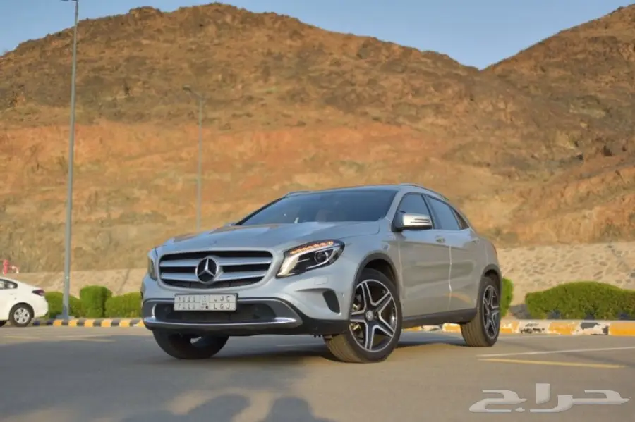 جيب مرسيدس GLA250 