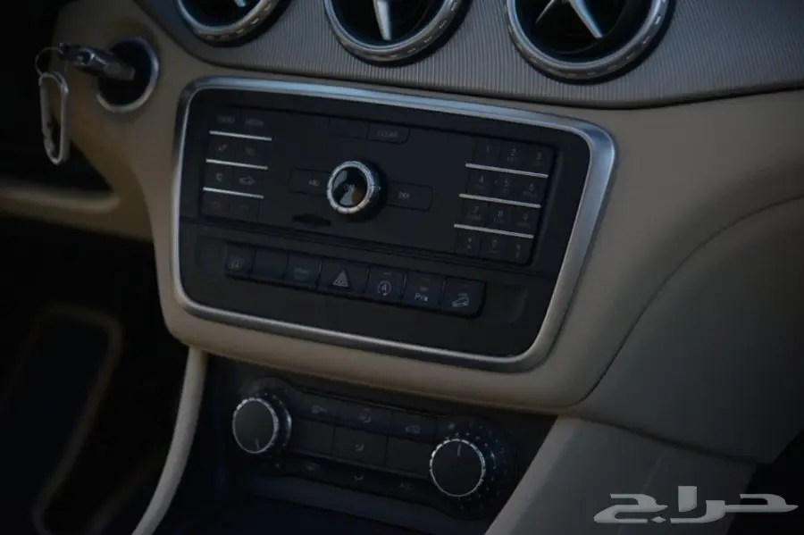 جيب مرسيدس GLA250  (image 10)