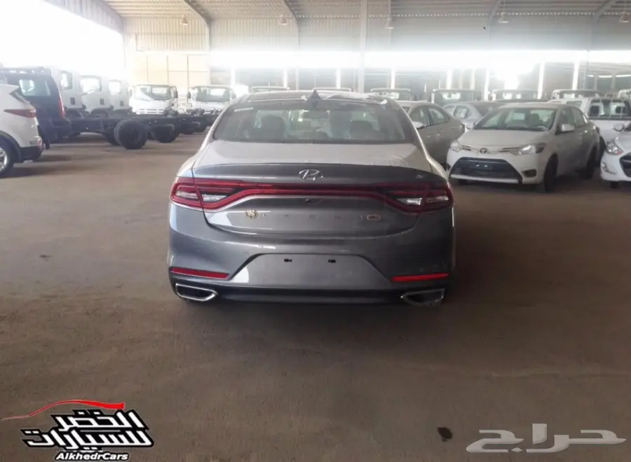 هونداي ازيرا 3000 سي سي 2018 - الخضر للسيارات (image 7)