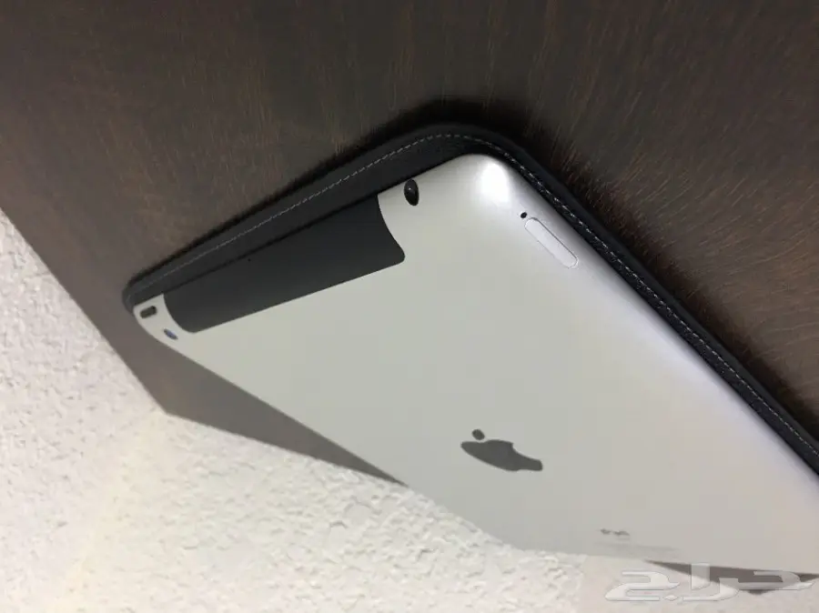 أيباد 3 للبيع ( Wifi and Sim Card) (image 4)