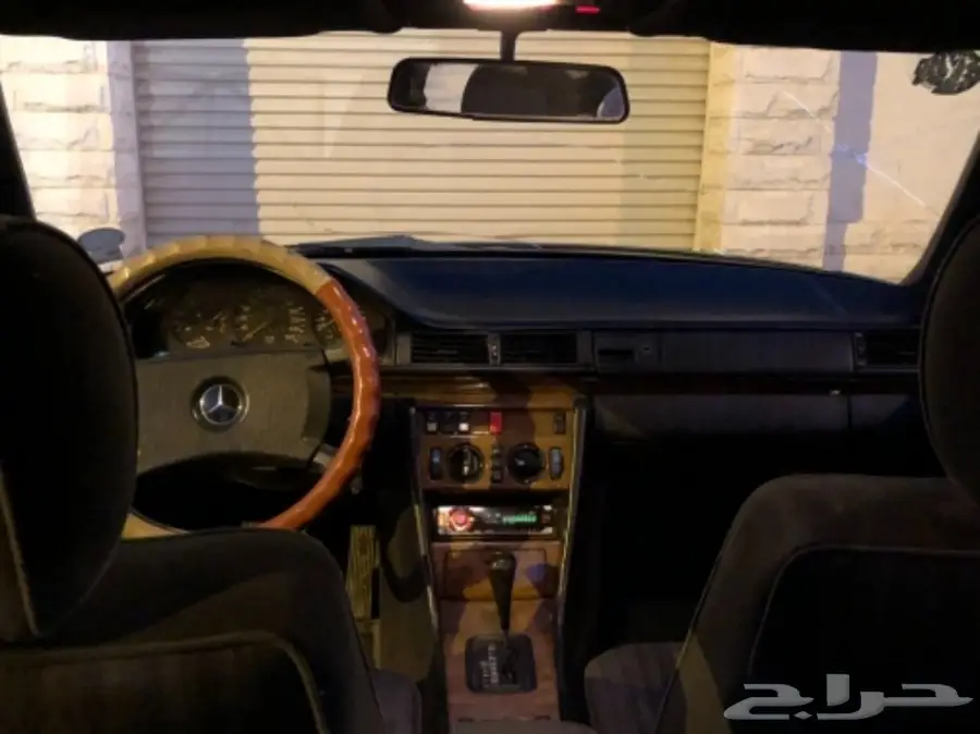 مرسيدس 1990 E300 (image 12)
