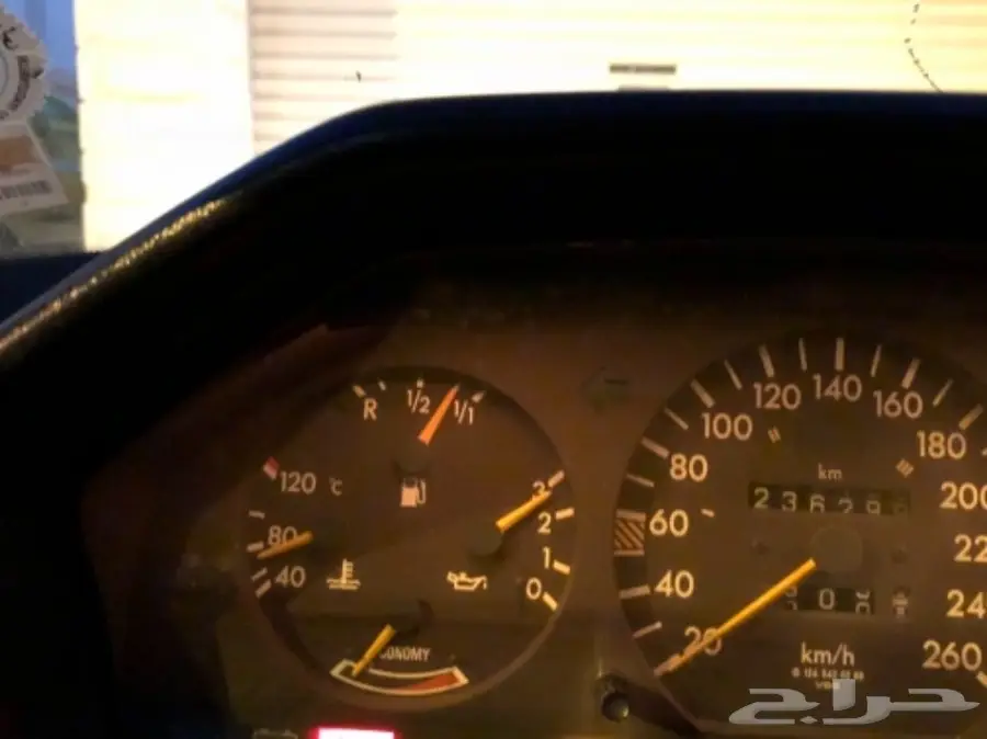 مرسيدس 1990 E300 (image 15)