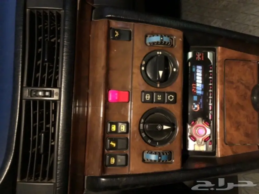 مرسيدس 1990 E300 (image 20)