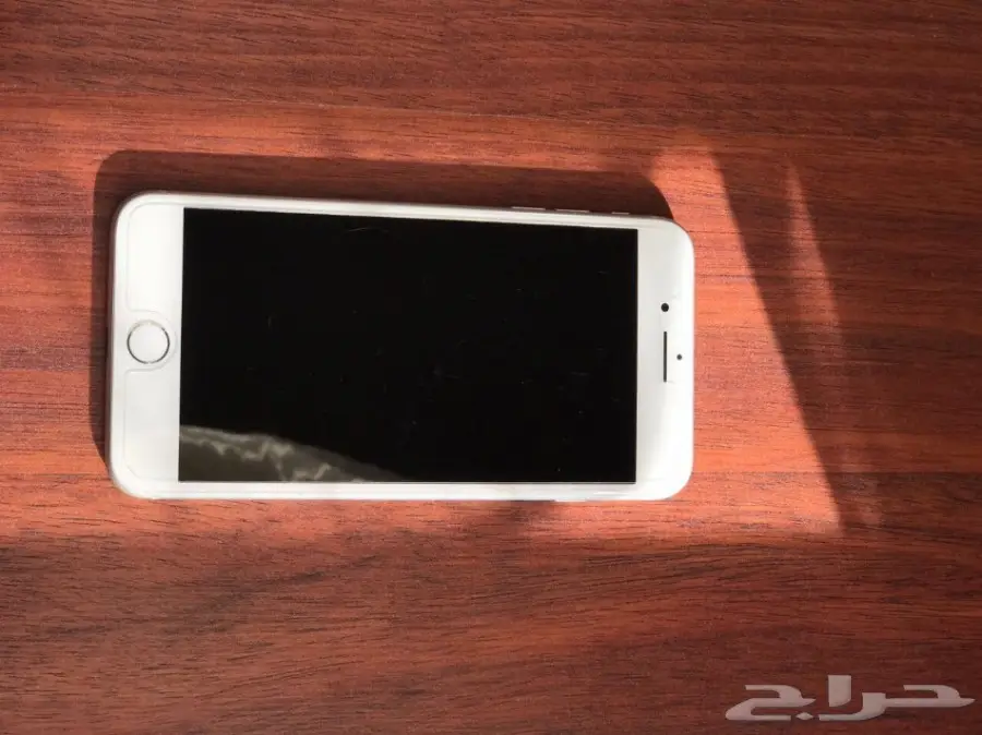 ايفون 8 بلص 64 جيجا (image 2)