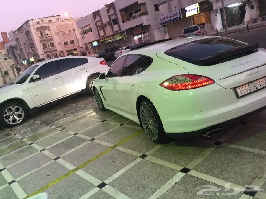 بورش 2011 علي الفحص  (image 24)