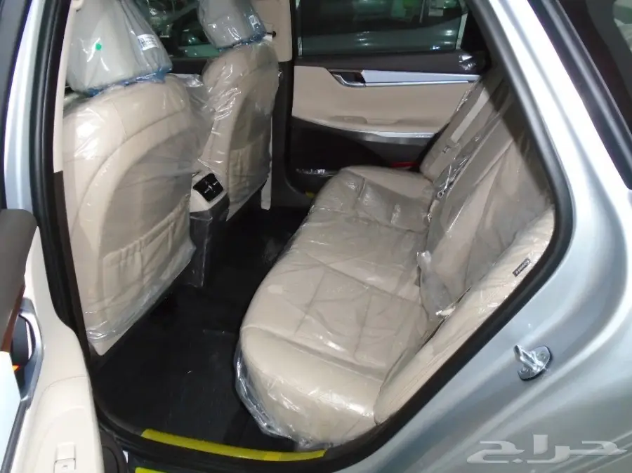 هيونداى ازيرا نص فل  موديل 2018  (image 5)