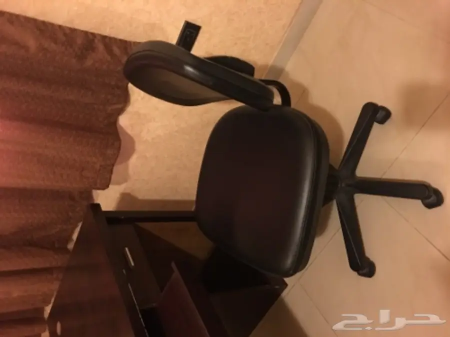 مكتب للبيع  (image 1)