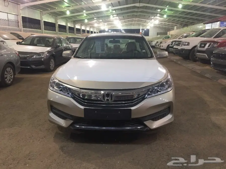   هوندا اكورد اسبيشيل 2017 خليجي لدى معرض عبد المجيد الخضر للسيارات الرياض الشفاء