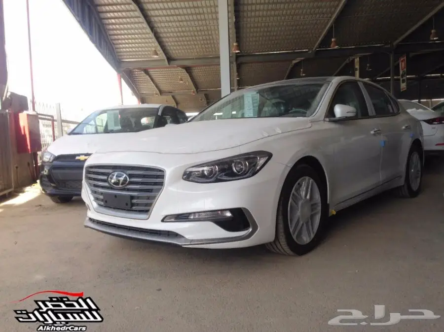 هونداي ازيرا 3000 سي سي 2018 - الخضر للسيارات (image 3)