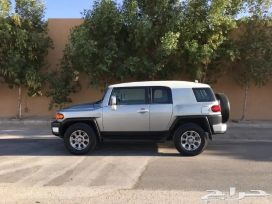 للبيع عاجل اف جي موديل 2011 سعودي عبداللطيف  (image 13)