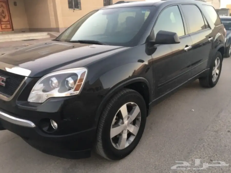 جي ام سي اكاديا 2012