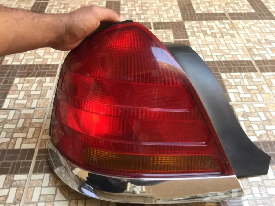 للبيع اصطب فكتوريا يسار اصلي (image 1)