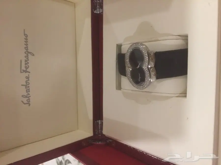 ساعة ماركة الماس 