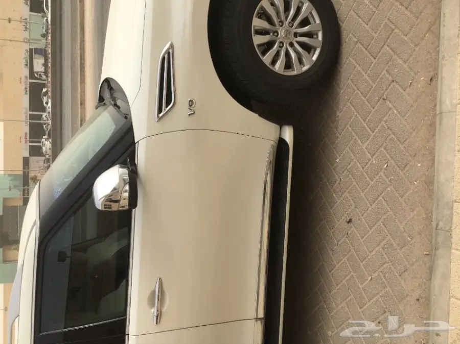 للبيع جيب باترول موديل2014 نظيف وعلى الفحص (image 2)