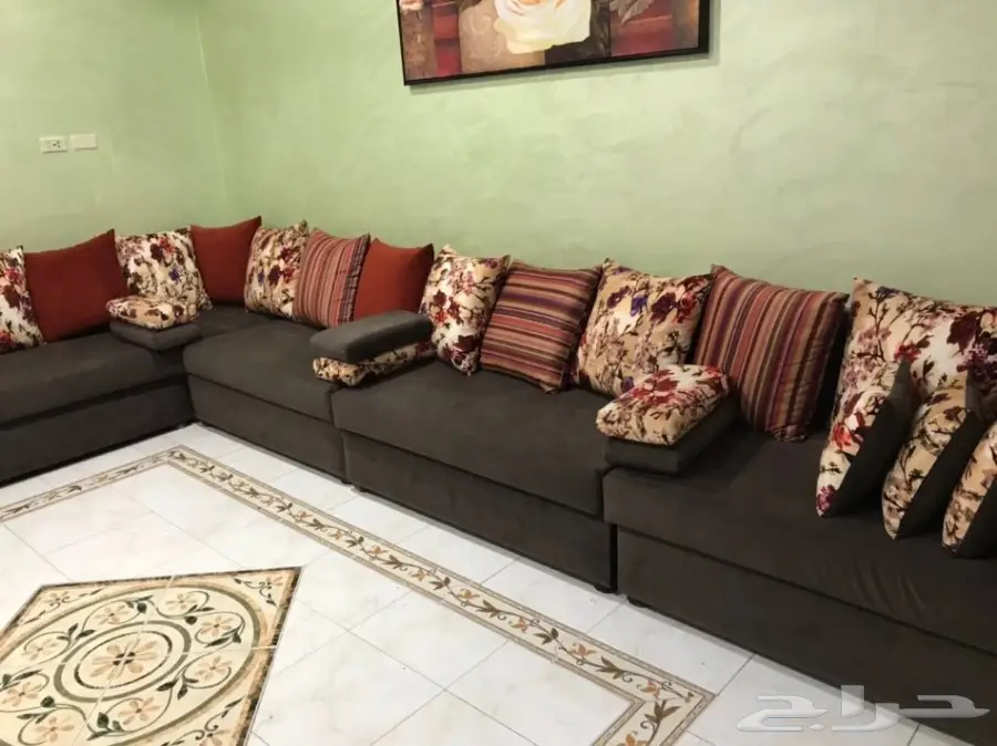 كنب للبيع 4 في5  ارجو التواصل واتس على رقم 05 (image 1)