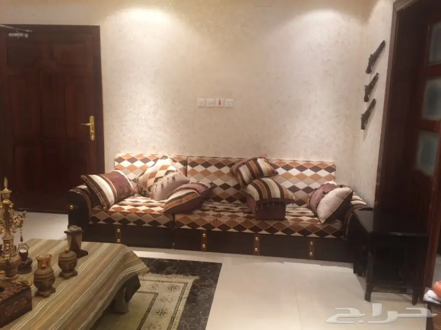 مجلس للبيع  (image 1)