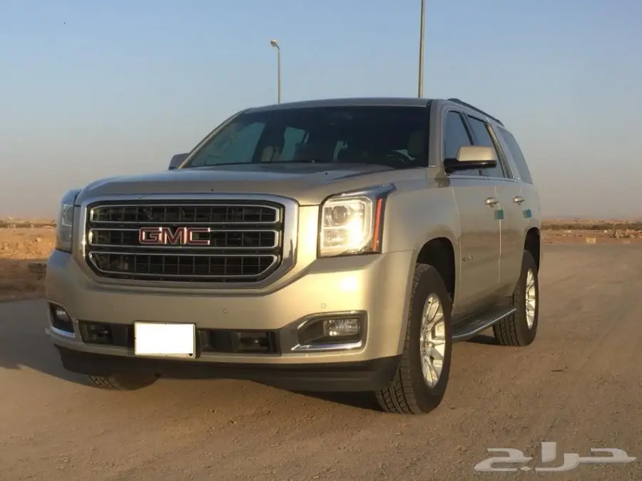 يوكن 2015 SLE دبل قصير ذهبي 