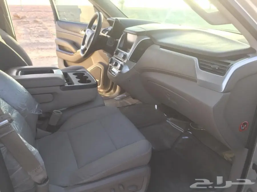 يوكن 2015 SLE دبل قصير ذهبي  (image 6)