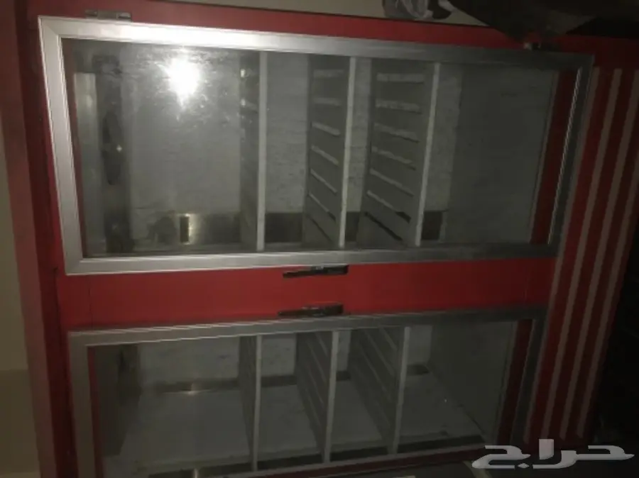 ثلاجات للبيع