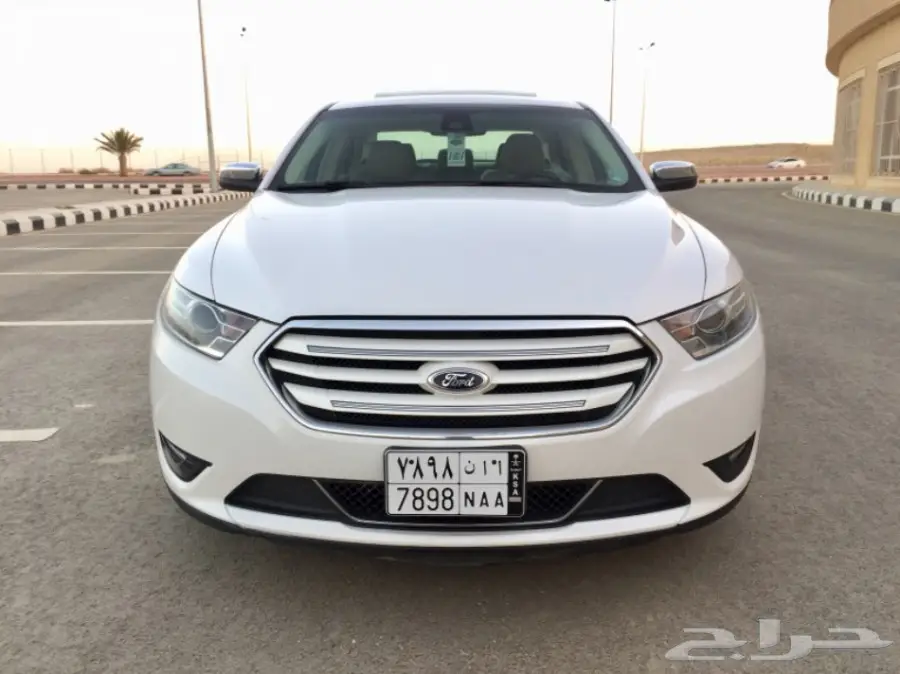 فورد تورس 2014 خليجي LIMITED بلس نظيف جداا (image 8)