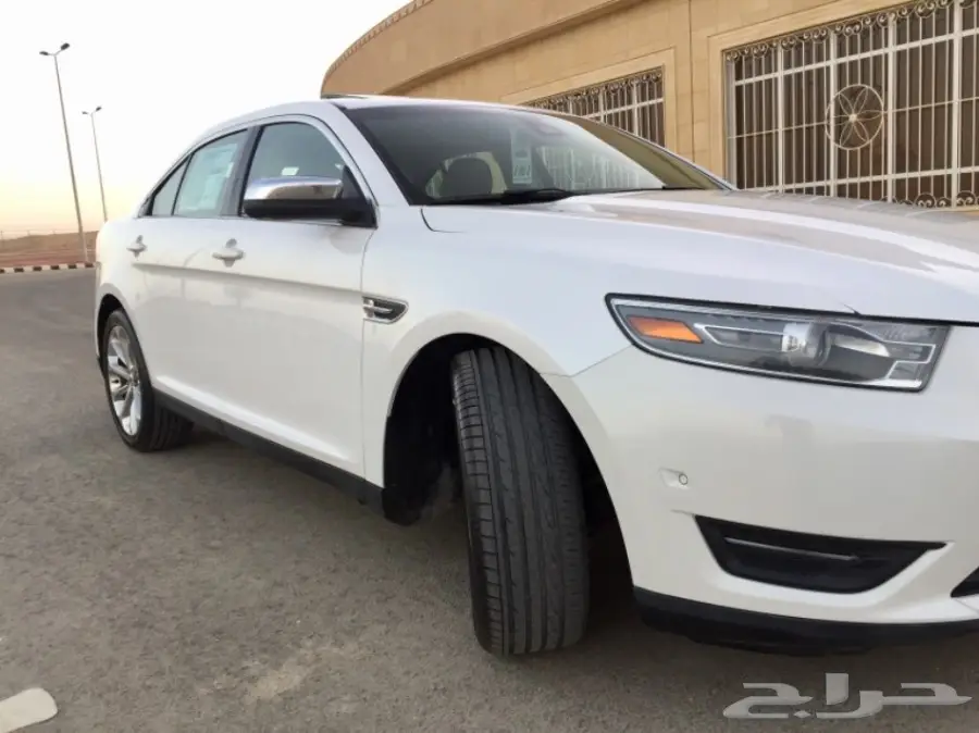 فورد تورس 2014 خليجي LIMITED بلس نظيف جداا (image 9)