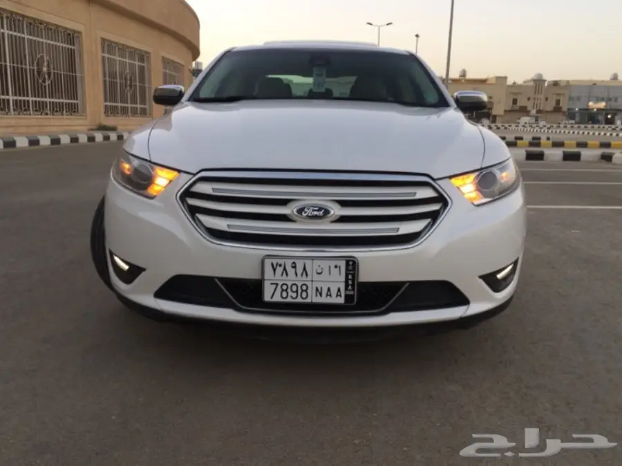فورد تورس 2014 خليجي LIMITED بلس نظيف جداا (image 23)