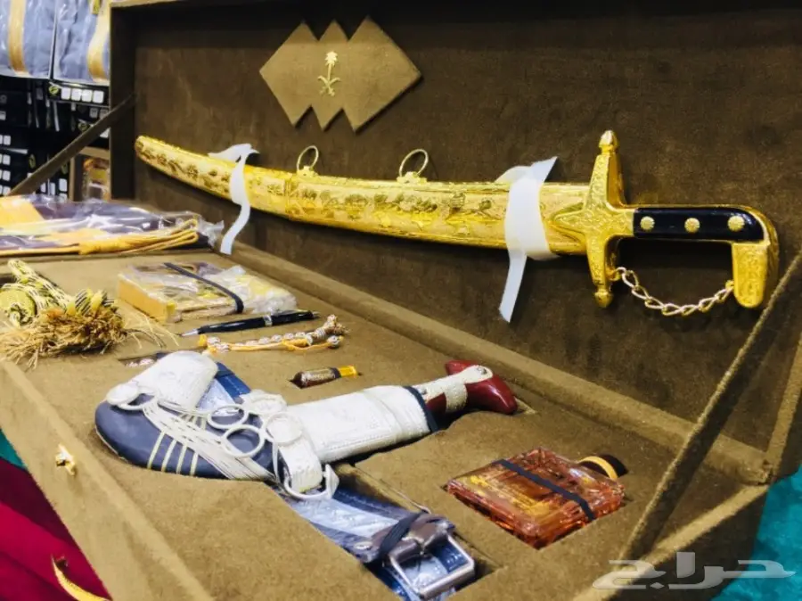 طقم هدية يجمل بسعر أجمل الكميه محدوده  (image 11)