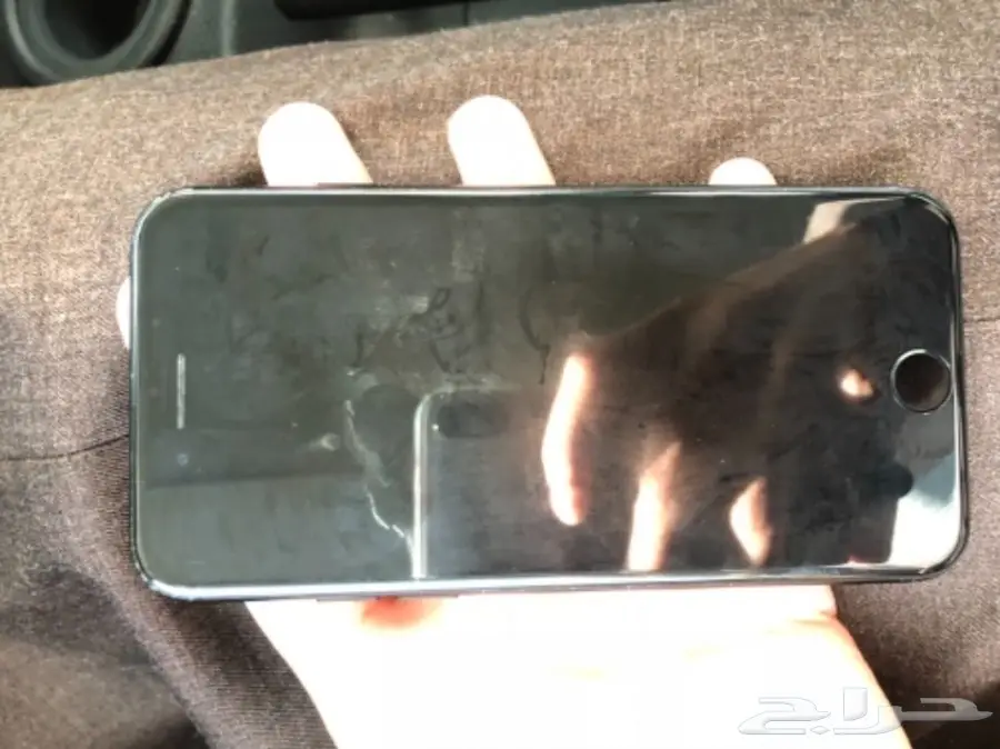 ايفون 7 اسود 128 نظيف