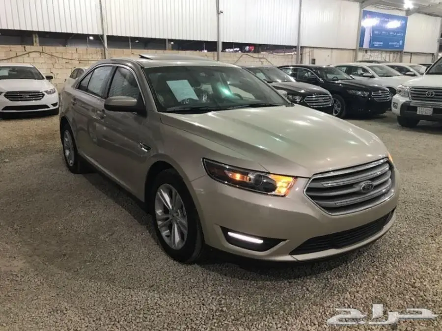  فورد تورسSELنص فل مراتب مخمل فتحة 2017