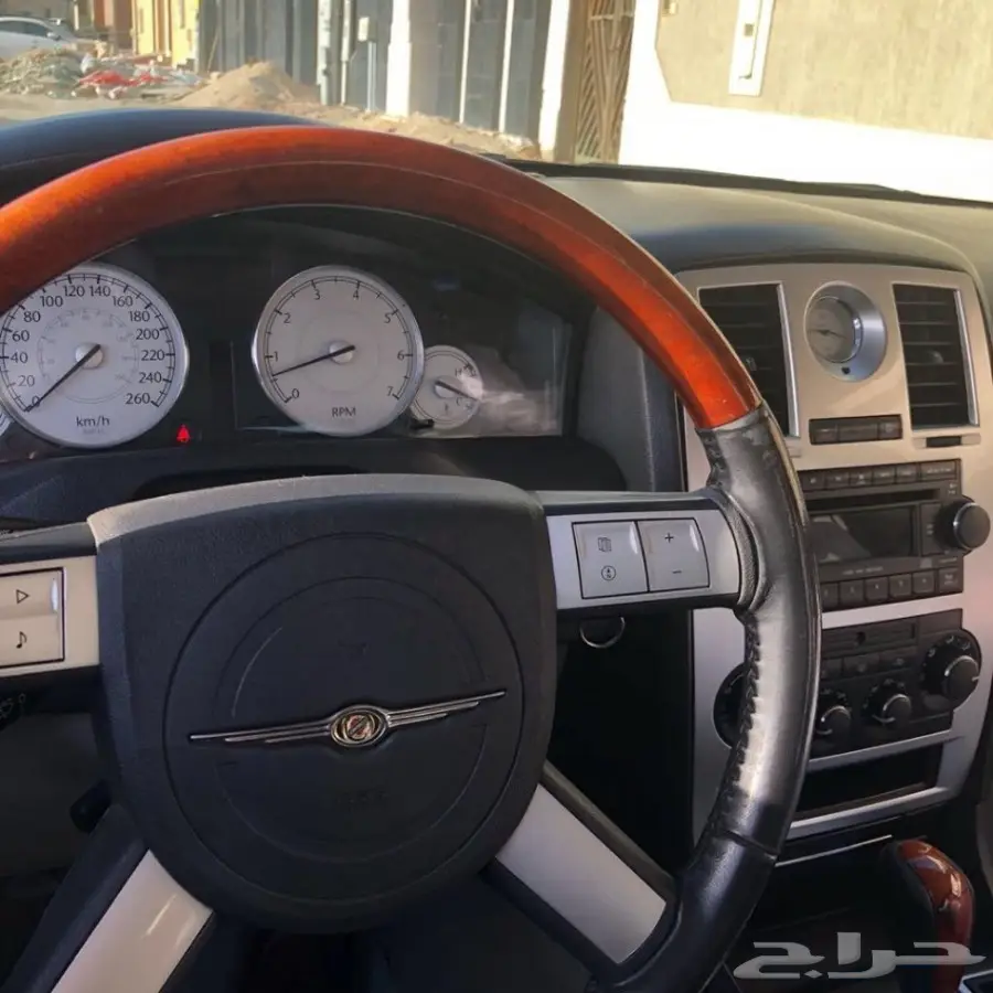 للبيع  كرايزلر  2006  نظيف جدا 