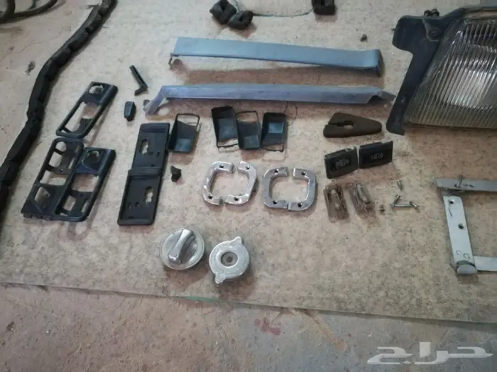 اغراض مرسيدس للبيع 300_ 500 _560 10