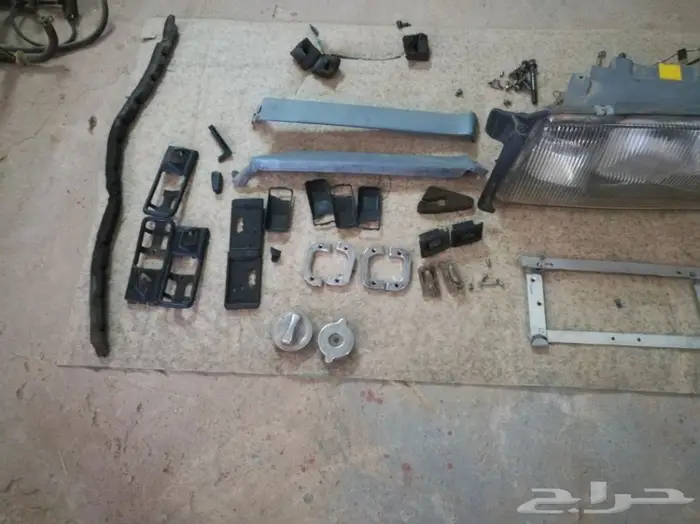 اغراض مرسيدس للبيع 300_ 500 _560 11