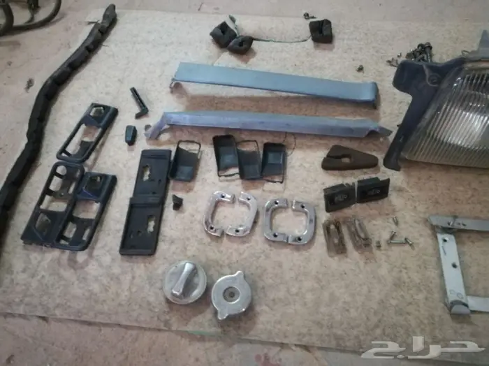 اغراض مرسيدس للبيع 300_ 500 _560 13