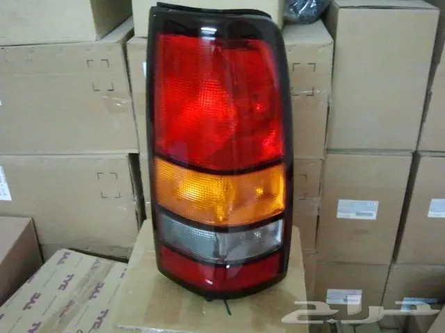 للبيع بجده قطع غيار افلانش وسلفرادو سيرا جديد 36