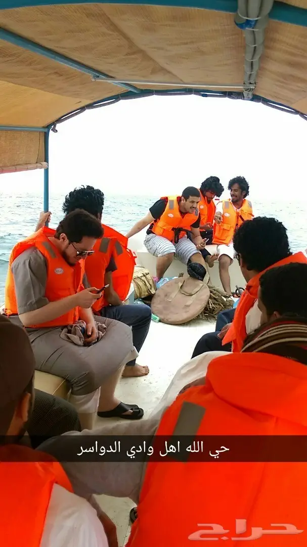 قارب رحلات بحريه بجازان (صيد-نزهه-غوص) 1